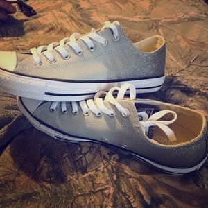 Woman converse BRAND NEW